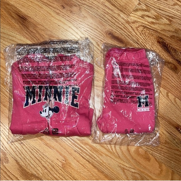 SOLD ***Gap Baby 2 pc set 12-18 months Matching Outfit Sweatshirt & Sweatpants - Picture 4 of 4